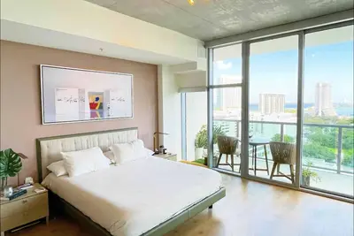 Image de Luxury 2b/2ba in the center of Miami