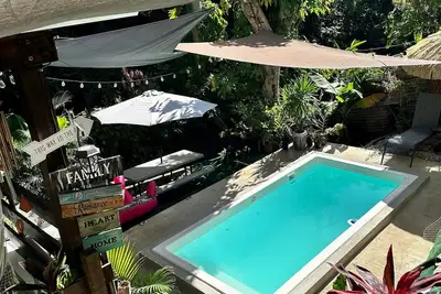 Image de Retro-Vintage Apartment 15 min from the beach and the second oldest city in Pr