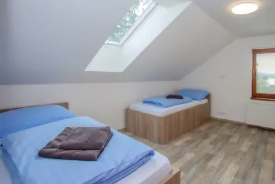 Image de Magnifique maison de vacances privée pour 4 personnes avec Wifi, Tv, terrasse et parking