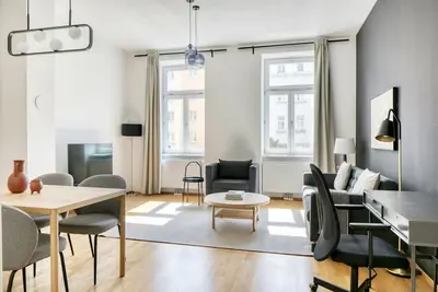 Image de Sunny Margareten 2br w/ Elevator near Matzleinsdorferplatz, by Blueground
