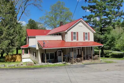 Image de Old Elk Country Store - Benezette Twp