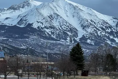 Image de Heart of Carbobdale, Co - 4 bedroom - 3 Bath Townhome!