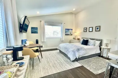 Image de Edmonds Seaside Studio | Walk to Town and Train