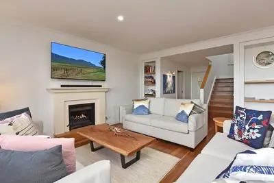 Image de Villa 3br Barolo Villa located within Cypress Lakes Resort