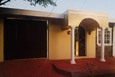 Image de Beautiful house to relax, very close to shops and restaurant