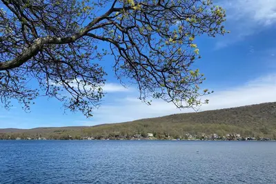 Image de Cottage on the Lake - Relax, Swim & Enjoy!