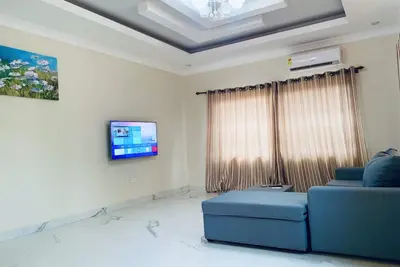 Image de Lovely and comfortable 3 bedroom house