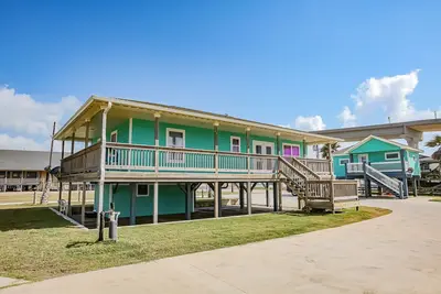 Image de Sargent Beach Getaway - Have Fun in the Sun!