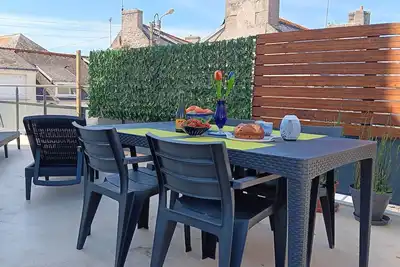 Image de Appartement rénové classé 3 étoiles avec terrasse idéal pour 4 personnes.