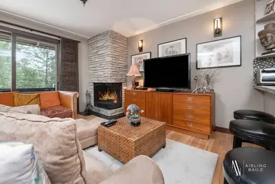 The Lekker Condo | Private Beach | Indoor Pool/Tub