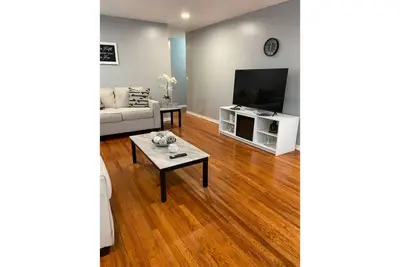 Image de 🌟Cozy Four Bedroom Home Away From Home
