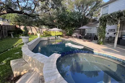 Image de Great Family Home with a Pool & Hot Tub