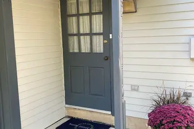 Image de Luxury 2 bedroom 2 full bath w/den/additional sleeping room.