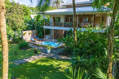 Image de Casa Blanca - Stunning beach/pool house in Playa Negra