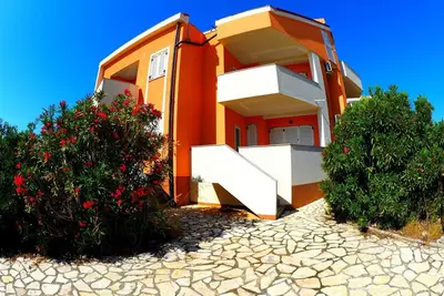 Image de Réservez l'application 3 (6 Pax)