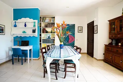 Image de Villa with garden along the coast to Villasimius