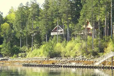 Image de 2 Bedroom West Coast-style chalet at the Desolation Sound Resort