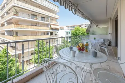 Image de Joli appartement pour 6 personnes avec climatisation, Wifi, Tv et terrasse