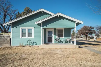 Image de The Bensyn House, Near Wtamu & Town Square