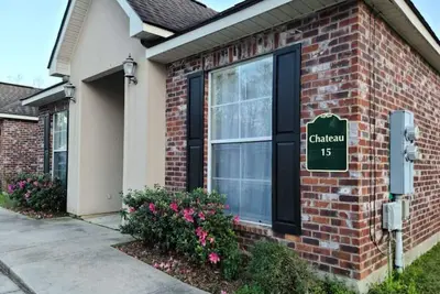 Image de Chateau 15, spacious townhouse in Tickfaw, La
