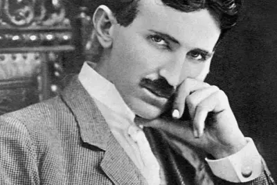 Image de The Tesla Private Bedroom: Plush Queen Beds & Bath - Sleeps 4-Adults