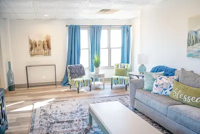 Image de The Masterson Tower: Spacious, Modern Stay