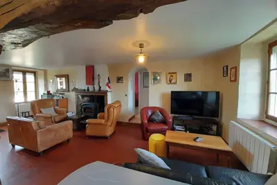 Image de Vatan Les écuries du Château- 7 pers- jardin- wifi