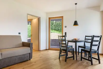 Image de Appartement Hofer Hof Mut avec vue sur les montagnes, Wi-Fi et terrasse.