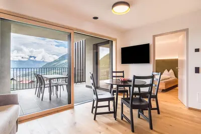 Image de Appartement Hofer Hof Ziel avec vue sur les montagnes, Wi-Fi et terrasse.