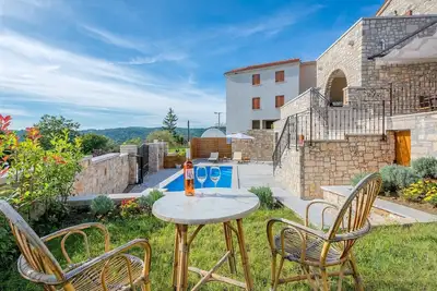 Image de Charming Villa Beram with a pool