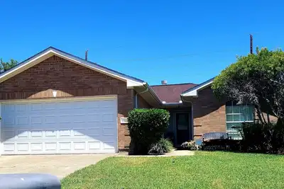 Image de Coziness At Its Best!