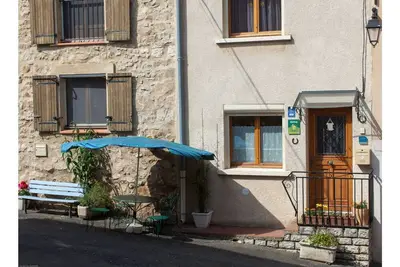 Image de Gîte du Four à Chaux, dans un village fleuri du piemont Pyrénéen