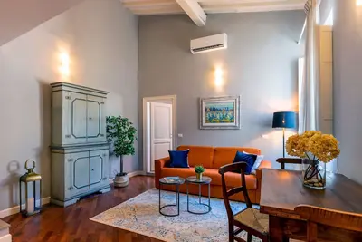 Image de Nice 2 bedroom apartment in front of Pitti Palace. Piazza Pitti Ii