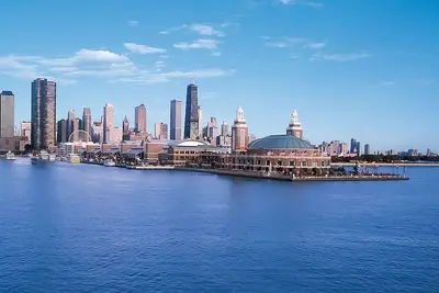 Image de Panoramic City Views from the Rooftop Deck! Four Spacious Units,