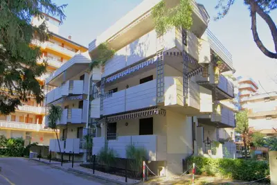 Appartement de vacances avec climatisation et balcon