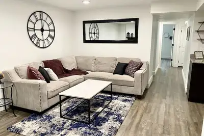 Image de Jordan Landing Gem: 3 Br Apt, Pet Friendly