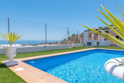 Villa Diego Torrox by Ruralidays