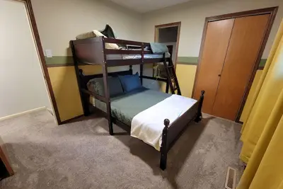 Image de Lovely Three Bedroom Farmhouse between Lethbridge and Coaldale