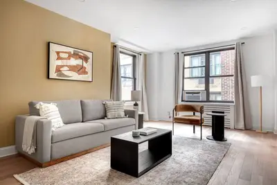 Image de Bright Midtown 2br w/ Doorman & W/D, near Grand Central, by Blueground