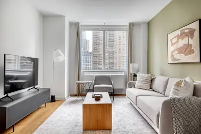Image de Hip Uws 1br w/ Gym, Elevator & Dm, near Lincoln Center, by Blueground