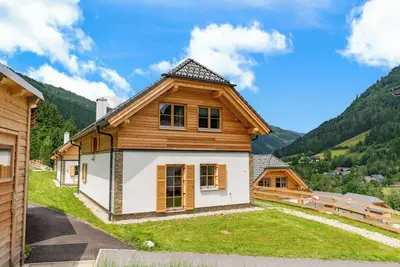Image de Chalet indépendant avec sauna et jardin