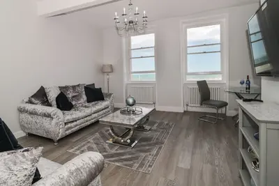 Image de Royal Terrace View, romantic, country holiday cottage in Weymouth