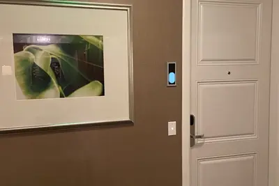 Image de Luxury Four Seasons One Bedroom residence with spectacular views