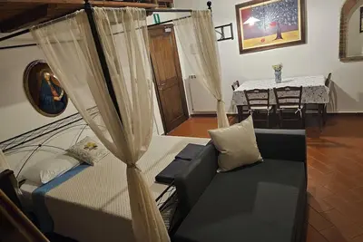 Image de Il Cucinone–Studio romantique et panoramique avec piscine entr Assise et Pérouse