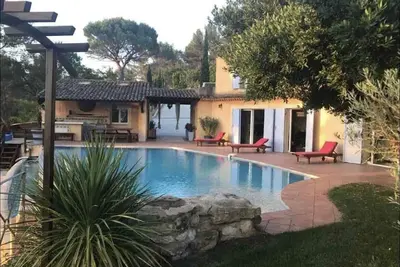 Image de Villa provençale dans un cadre très calme