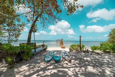 Image de Never Winter Beachfront 3 Bedroom House with Private pool