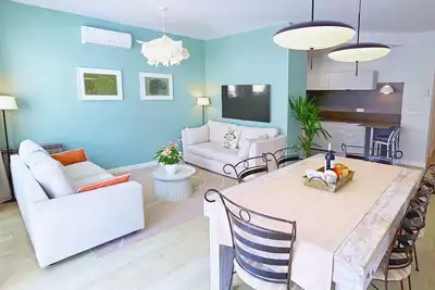 Image de Abbott apartment - 100m2 - 3 bedrooms, living room, 2 terraces, 1 min to beach