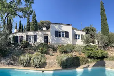 Image de Charmante demeure avec piscine privée dans le sud de la France