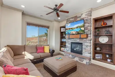 Image de Coral Springs Resort H2, Community Pool, Lazy River, Water Slide, Private Spacious Patio