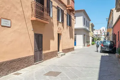 Image de Bel appartement pour 4 personnes avec Wifi, climatisation, Tv, balcon et parking